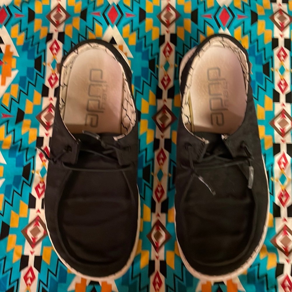 Hey Dude Wendy black canvas bungee slip-on shoes | Big Kid/Youth.